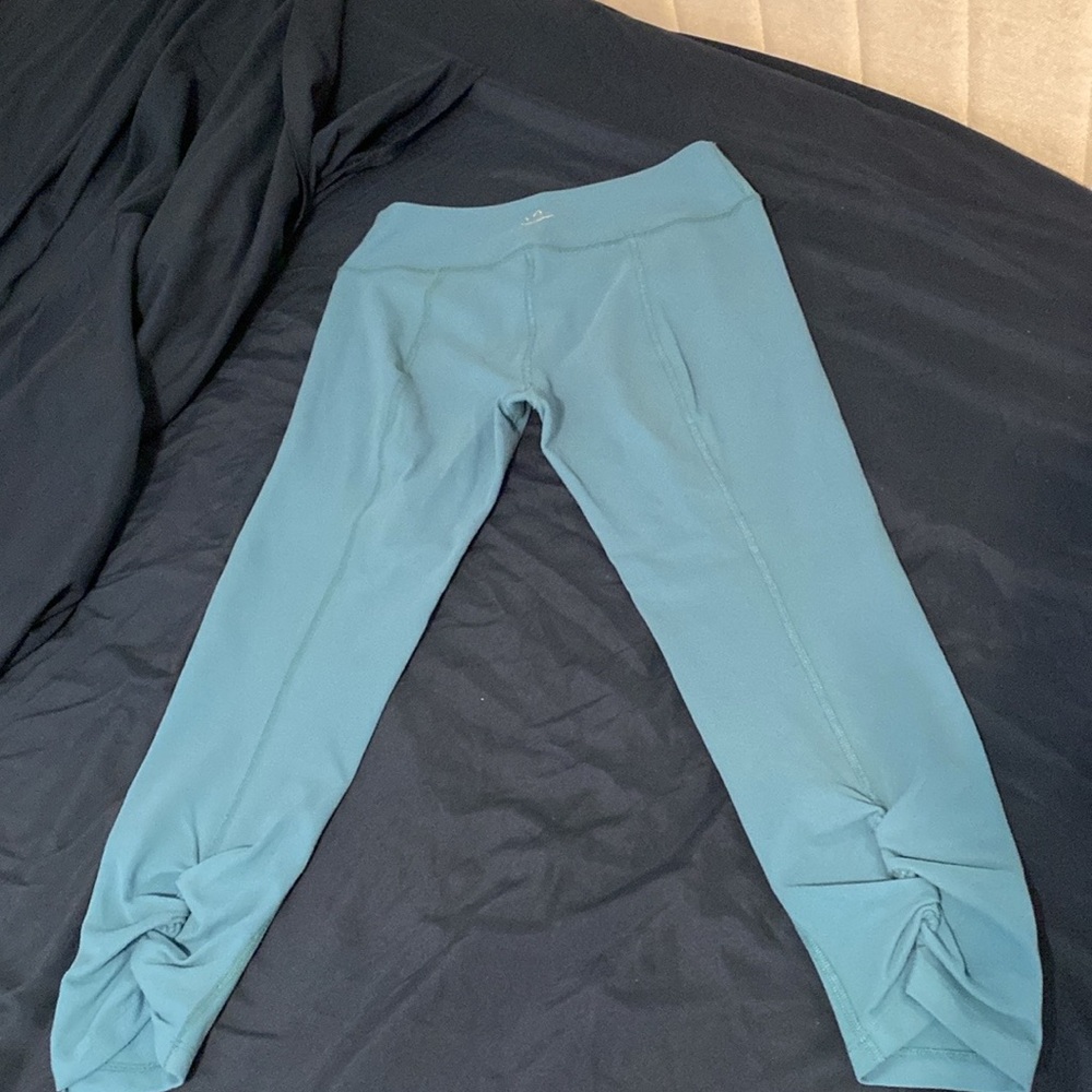 Beyond Yoga Leggings𓃰♫♪ - Picture 6 of 17